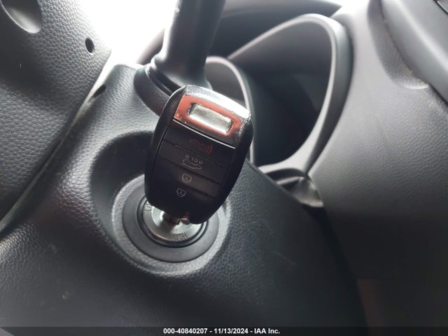 KIA SOUL + 2018 KNDJP3A51J7604807 Image 11