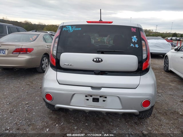 KIA SOUL + 2018 KNDJP3A51J7604807 Image 16