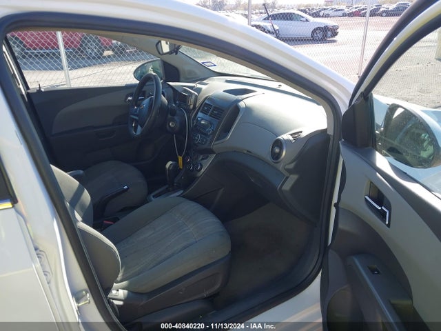 Chevrolet Sonic Lt Auto 2014 1G1JC6SG2E4191440 Image 5