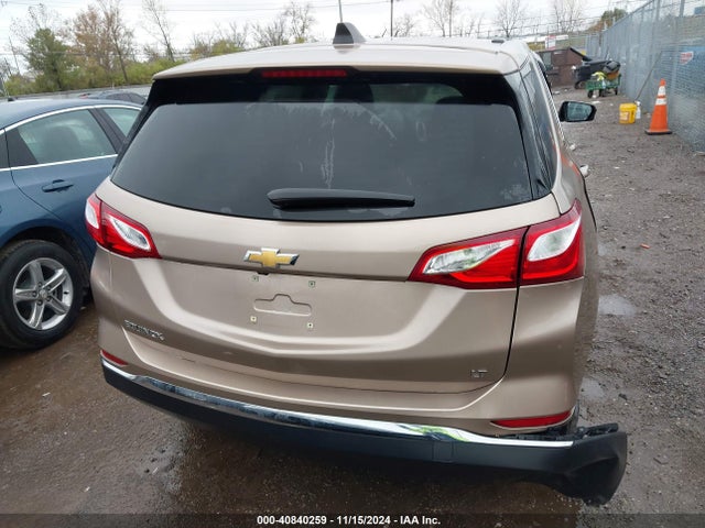 Chevrolet EQUINOX LT 2019 2GNAXKEV9K6177082 Image 16