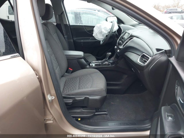 Chevrolet EQUINOX LT 2019 2GNAXKEV9K6177082 Image 5