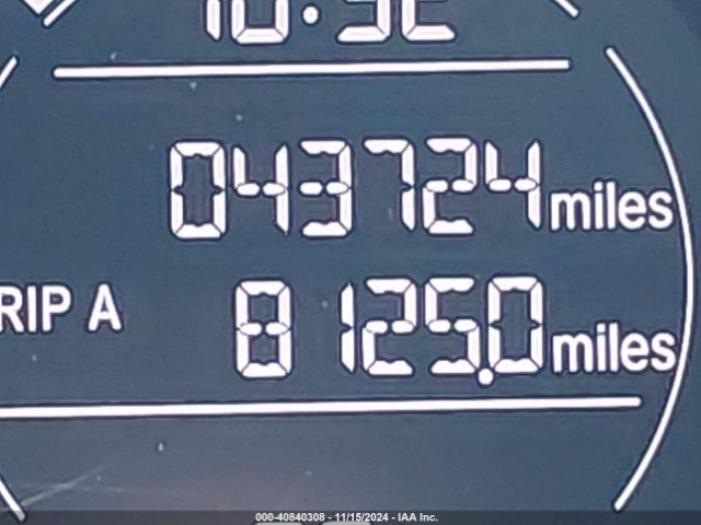3CZRU6H3XHM729753 Honda HR-V LX