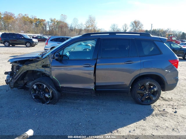 Honda Passport Elite 2019 5FNYF8H05KB004571 Image 13