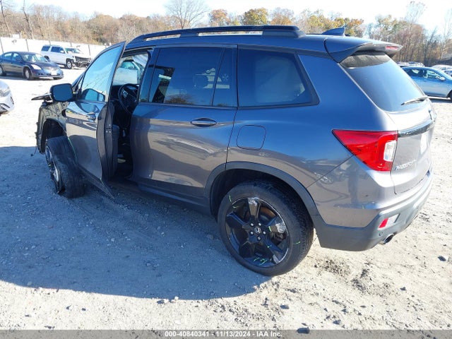 Honda Passport Elite 2019 5FNYF8H05KB004571 Image 3