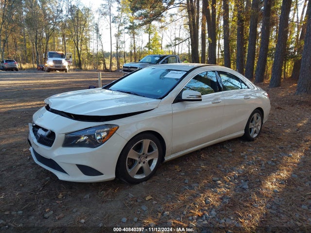 Mercedes-Benz CLA 250 2015 WDDSJ4EB8FN212198 Image 2