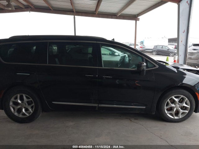 Chrysler Pacifica Touring L Plus 2018 2C4RC1EG8JR113454 Image 12