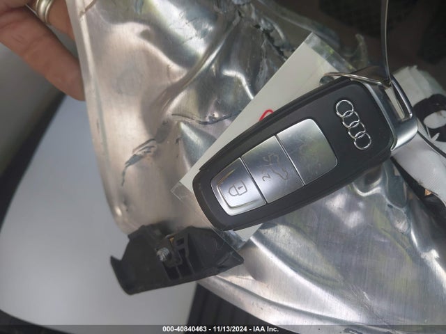 Audi A7 55 Premium 2019 WAUV2AF22KN101994 Image 11