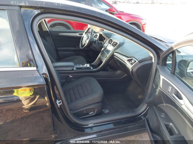 Ford FUSION SE 2019 3FA6P0HD8KR154364 Image 5