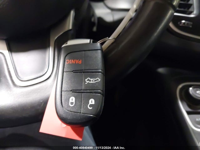 1C3CCCAG9HN506012 Chrysler 200 Limited Platinum
