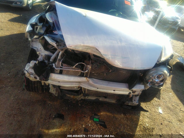Nissan JUKE S 2016 JN8AF5MV5GT650512 Image 13