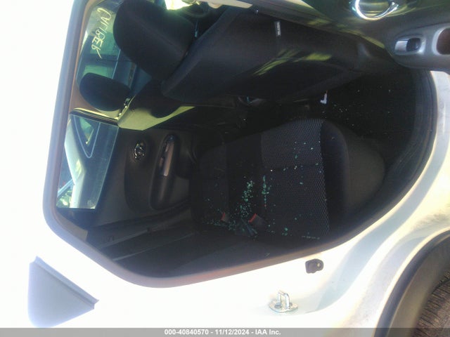 Nissan JUKE S 2016 JN8AF5MV5GT650512 Image 8