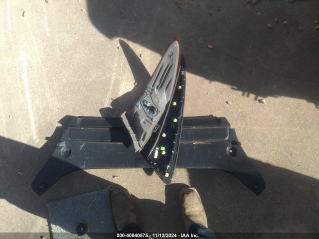 4T1BF1FK7HU392397 Toyota CAMRY LE