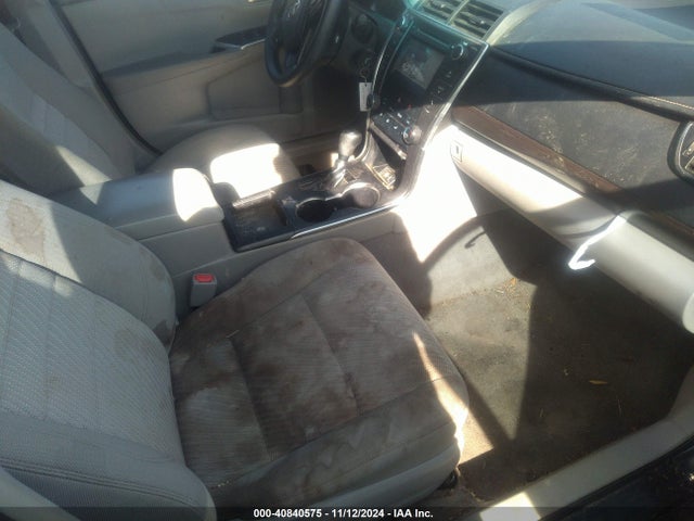 4T1BF1FK7HU392397 Toyota CAMRY LE