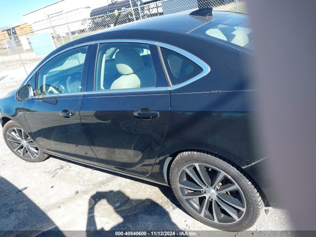 1G4PR5SK4H4106421 Buick Verano Sport Touring