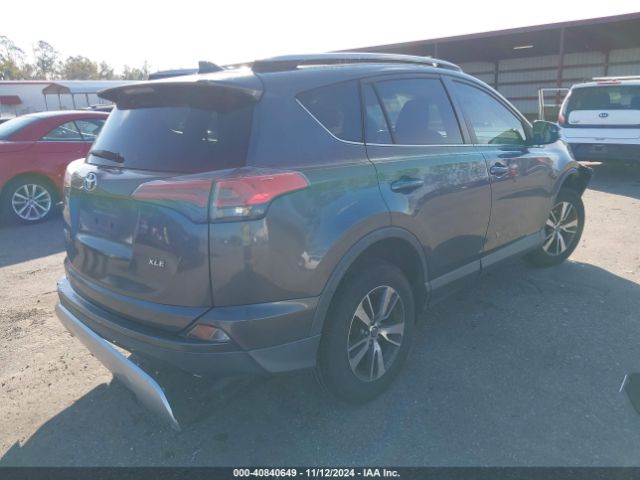 JTMWFREV2HD100557 Toyota Rav4 Xle