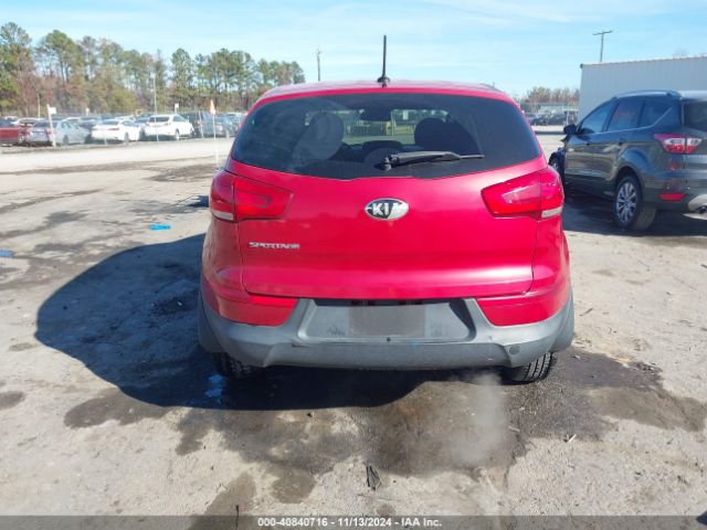 KNDPB3ACXE7568922 KIA Sportage Lx
