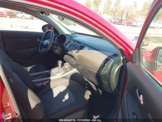 KNDPB3ACXE7568922 KIA Sportage Lx