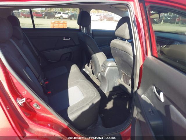 KNDPB3ACXE7568922 KIA Sportage Lx