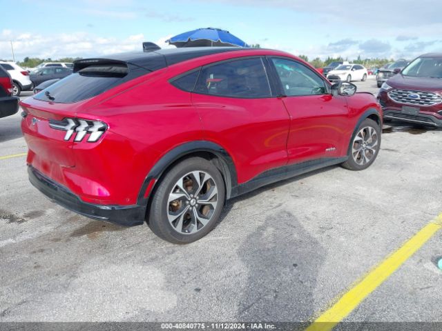 3FMTK3SU5PMA98213 Ford Mustang Mach-e Premium
