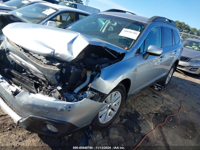 Subaru Outback 2.5i Premium 2015 4S4BSACC8F3211741 Image 2