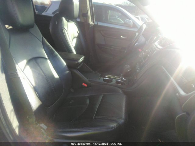 1GNKRHKD1FJ243937 Chevrolet Traverse 2lt