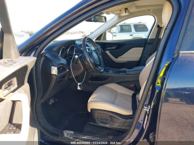 2018 JAGUAR F-PACE SADCJ2FX6JA266794 Photo 4