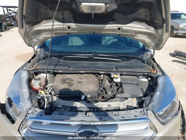 Ford ESCAPE SE 2018 1FMCU9GD8JUD42140 Image 10