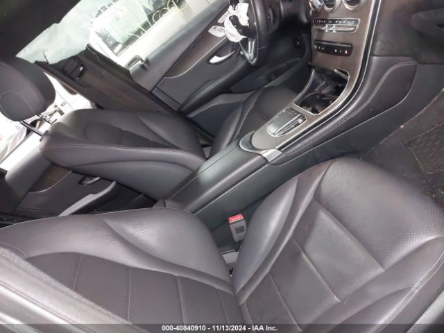 WDC0G8DB1LF700305 Mercedes-Benz GLC 300