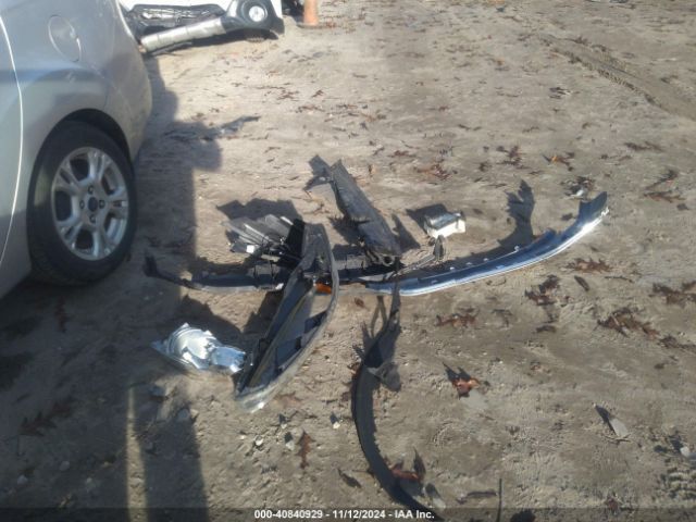 3FADP4BJ8EM122836 Ford FIESTA SE