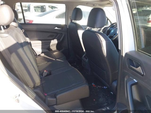3VV3B7AX2JM087704 Volkswagen Tiguan 2.0t Se/2.0t Sel