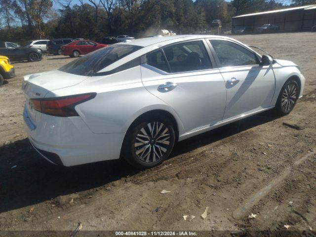 1N4BL4DV2PN422268 Nissan Altima Sv Fwd