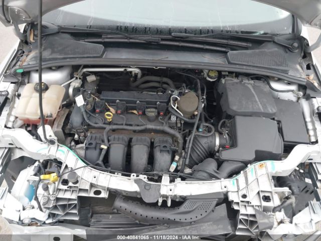 1FADP3F21EL160472 Ford FOCUS SE