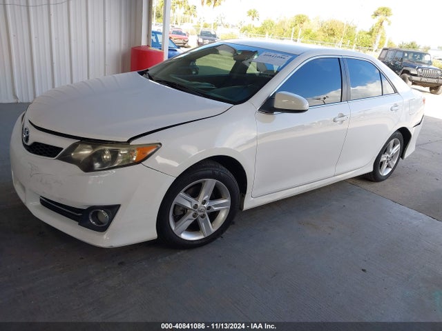 Toyota CAMRY SE 2014 4T1BF1FK9EU794241 Image 2