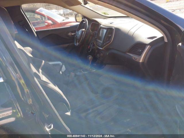 1C4PJMCB2EW146243 Jeep Cherokee Latitude