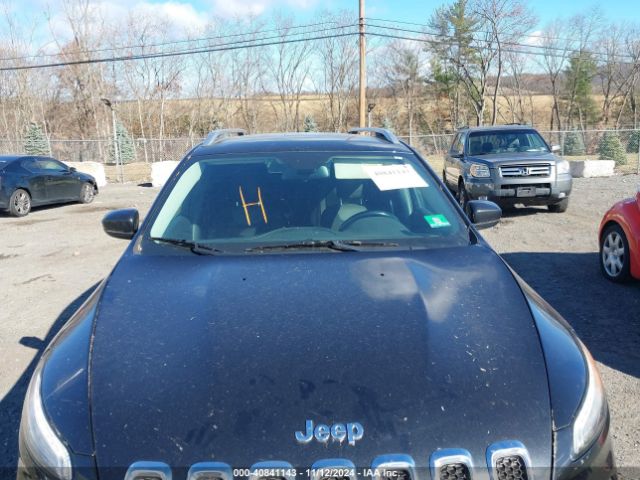 1C4PJMCB2EW146243 Jeep Cherokee Latitude