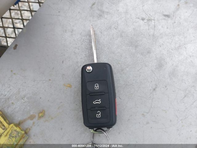 3VWD07AJ8EM432869 Volkswagen Jetta 1.8t Se