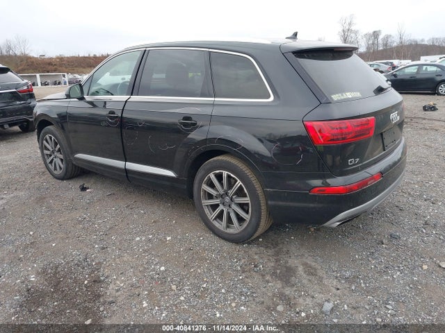 WA1LHAF78KD025525 Audi Q7 45 Premium/45 Se Premium
