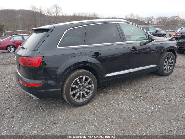 WA1LHAF78KD025525 Audi Q7 45 Premium/45 Se Premium