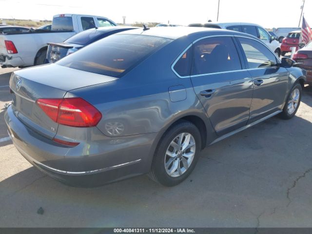 1VWAS7A30GC046028 Volkswagen Passat 1.8t S