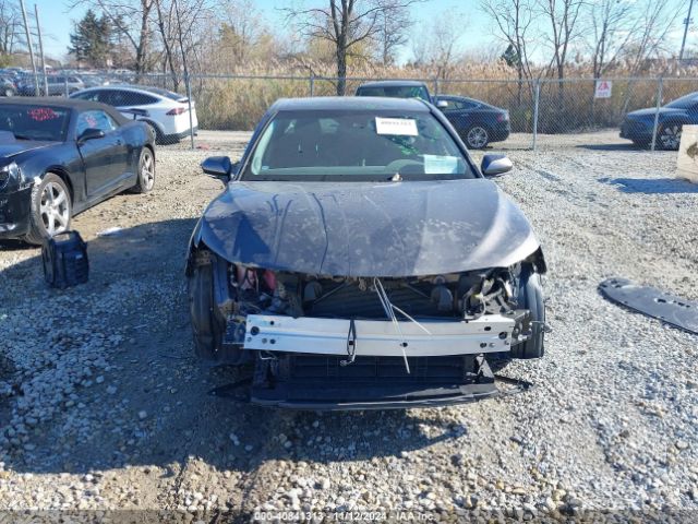 4T1B21HK7JU009363 Toyota Camry Hybrid Xle