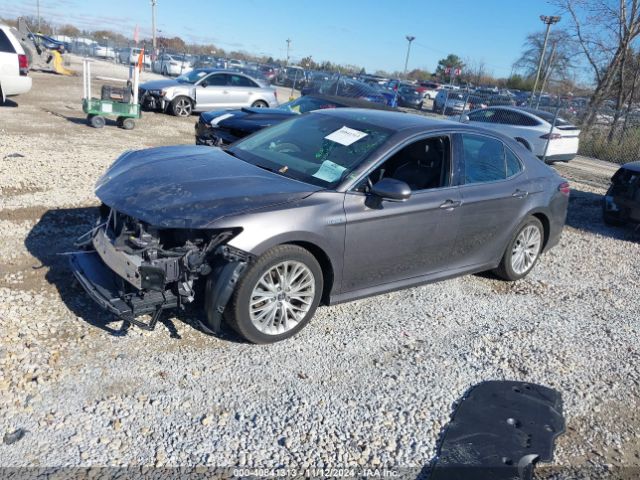 4T1B21HK7JU009363 Toyota Camry Hybrid Xle