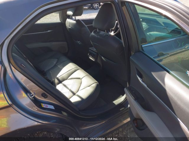 4T1B21HK7JU009363 Toyota Camry Hybrid Xle