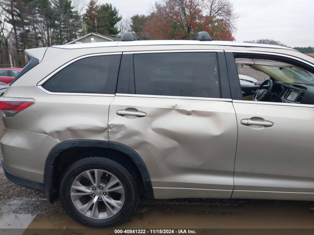 Toyota Highlander Xle V6 2014 5TDJKRFH0ES030765 Image 14