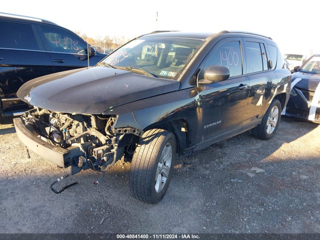 1C4NJDBB3GD804658 Jeep Compass Sport