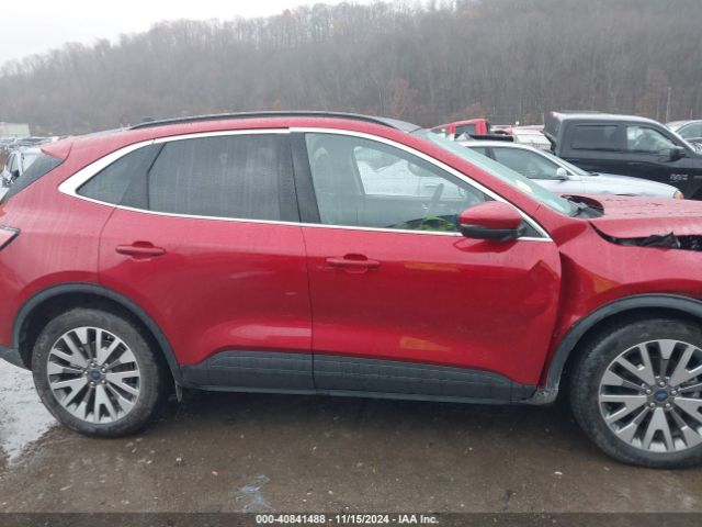 1FMCU9J99LUC15985 Ford Escape Titanium