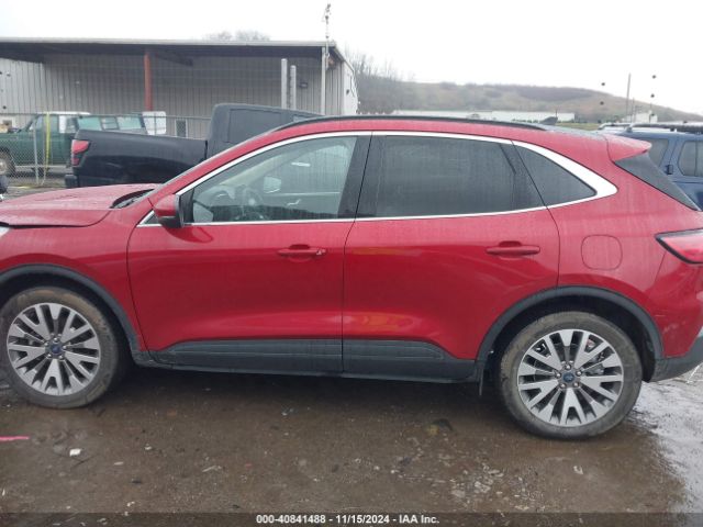 1FMCU9J99LUC15985 Ford Escape Titanium
