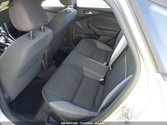 1FADP3F2XEL322535 Ford FOCUS SE