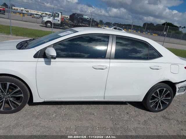 Toyota COROLLA SE 2018 2T1BURHEXJC064376 Image 14