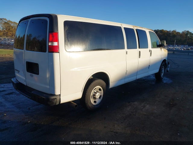 1GAZGNFFXG1182086 Chevrolet Express 3500 Ls