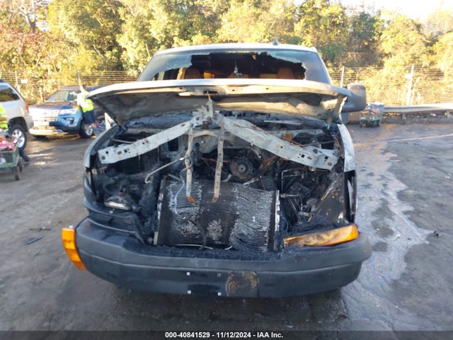 1GAZGNFFXG1182086 Chevrolet Express 3500 Ls